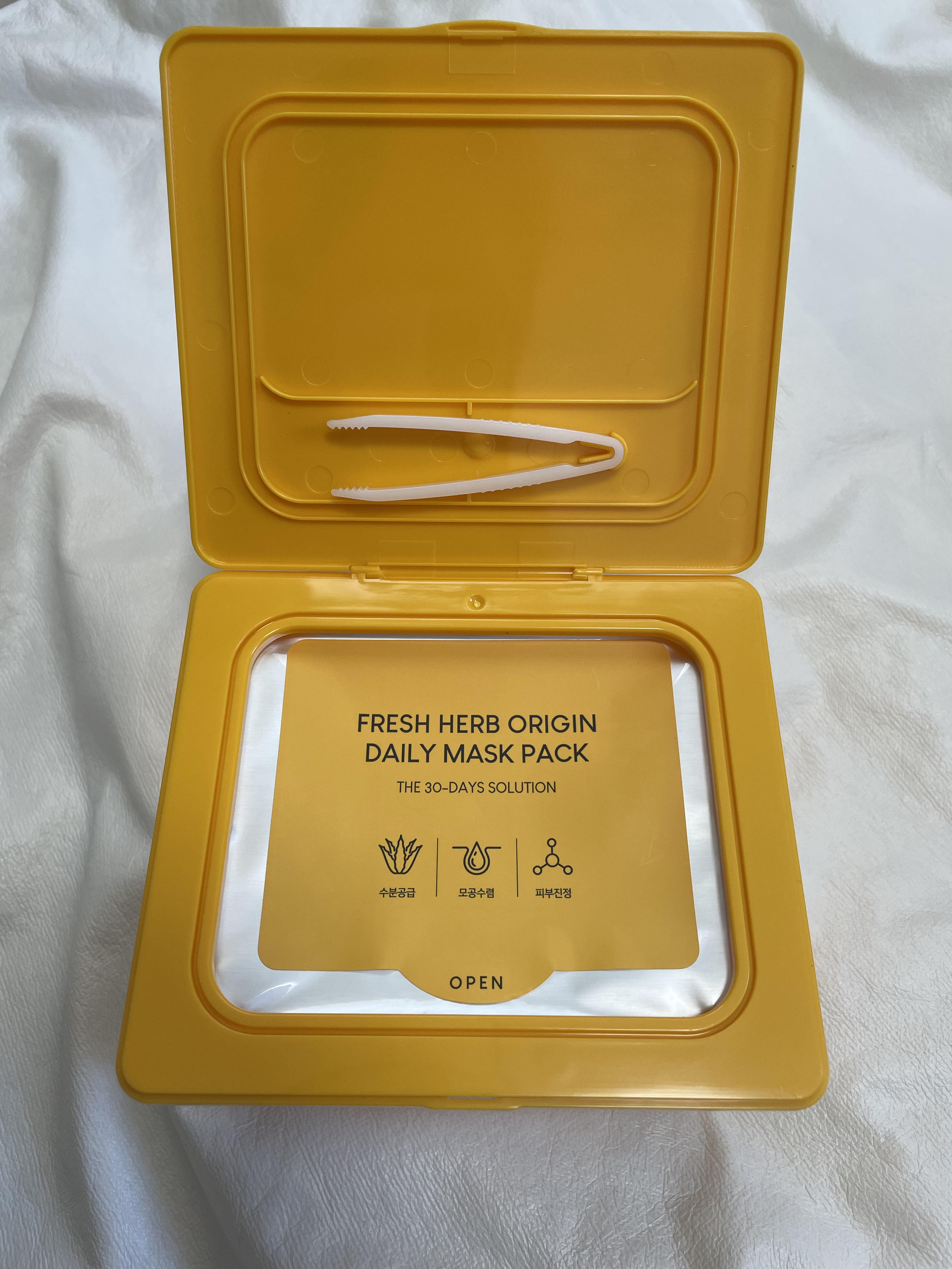 フレッシュハーブオリジンデイリーマスクパック/NACIFIC/シートマスク・パックを使ったクチコミ（2枚目）