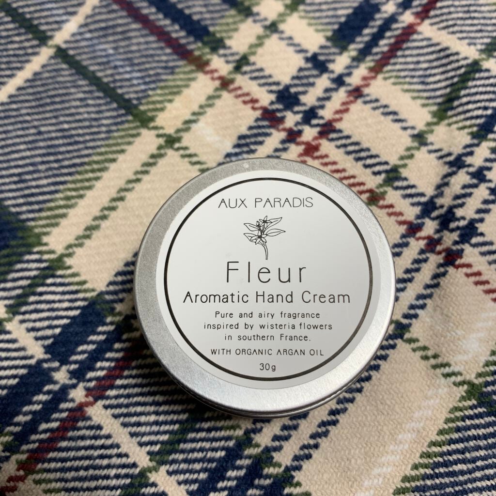 アロマティック ハンドクリーム #03 Fleur/AUX PARADIS/ハンドクリームを使ったクチコミ(1枚目)