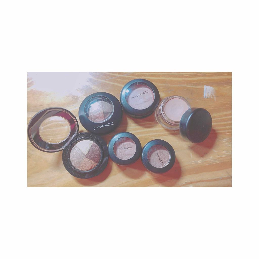スモール アイシャドウ/M・A・C/単色アイシャドウを使ったクチコミ(1枚目)