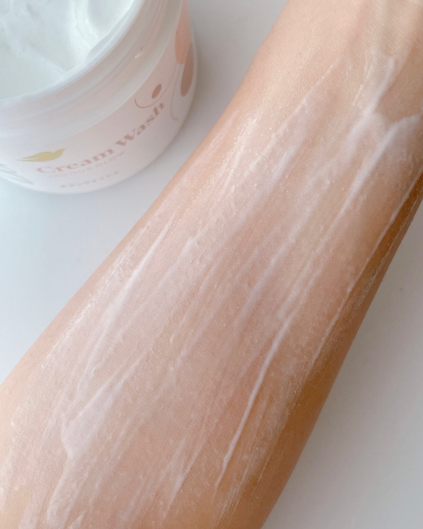 ダヴ クリームボディウォッシュ ジョイアスグロウ/ダヴ/ボディソープを使ったクチコミ(5枚目)