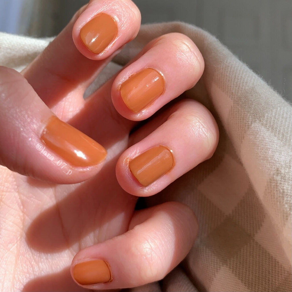 カラフルネイルズ N36 ビターキャラメル/キャンメイク/マニキュアを使ったクチコミ（3枚目）