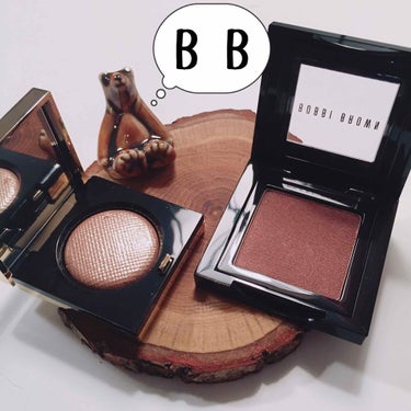 ⚠️音あり動画、目元画像あります。⚠️

こんばんは。

BOBBI BROWN
リュクスアイシャドウ 
01 ムーンストーン 4536円（税込）

メタリックアイシャドウ
13 コニャック 3564円