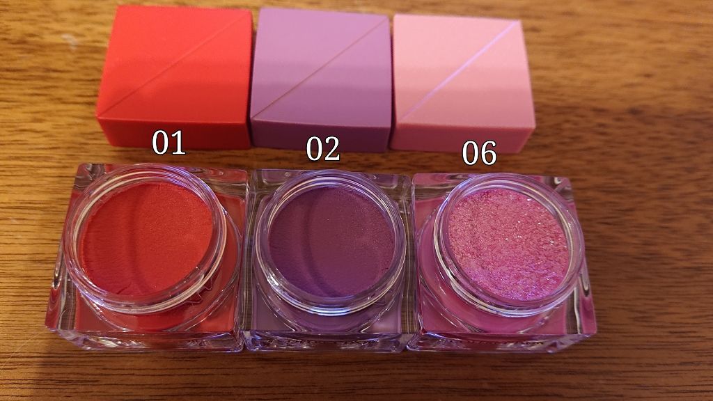 プレイフルカラー アイ&フェイス/コフレドール/単色アイシャドウを使ったクチコミ(2枚目)