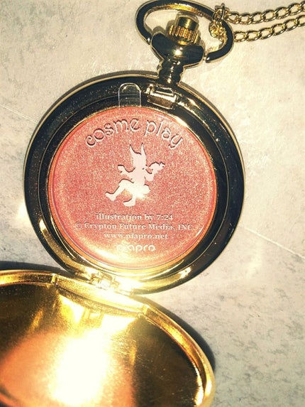 童話コスメ✕初音ミク 懐中時計チーク/cosme play/パウダーチークを使ったクチコミ(2枚目)