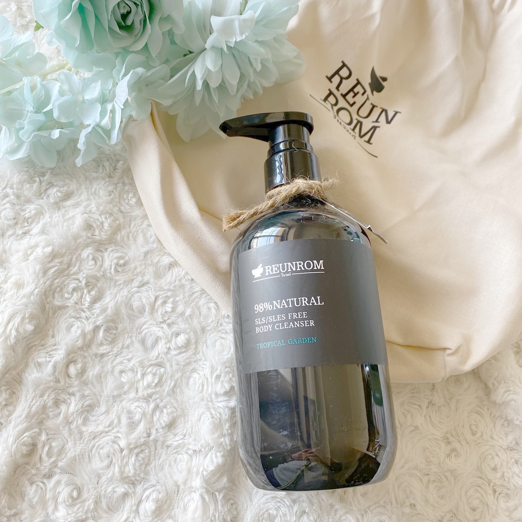 ナチュラル ボディクレンザー トロピカルガーデン/REUNROM/ボディソープを使ったクチコミ（3枚目）