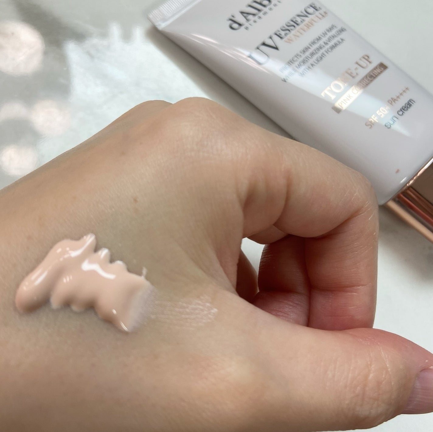 ウォータフルトーンアップサンクリーム/ダルバ/日焼け止めクリームを使ったクチコミ(2枚目)