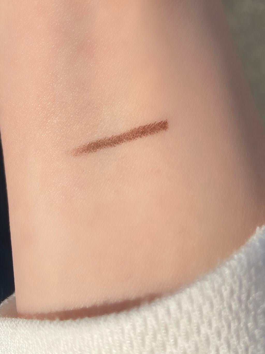 ロイ on LIPS 「ジェルライナーはこれで決まり!?     最強すぎるジェルライ..」(3枚目)