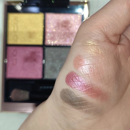 シグニチャー カラー アイズ/SUQQU/アイシャドウパレットを使ったクチコミ(6枚目)