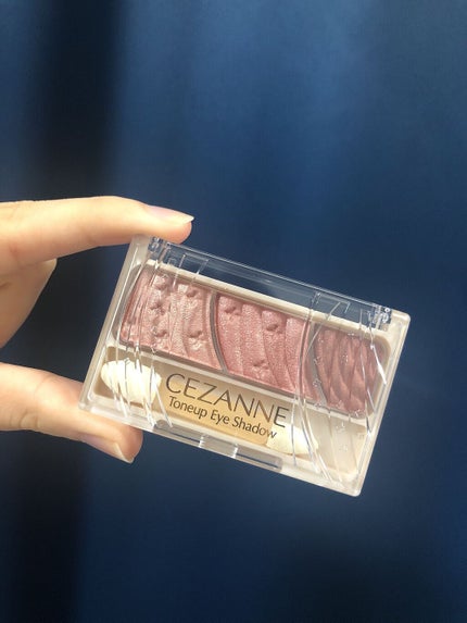 トーンアップアイシャドウ/CEZANNE/アイシャドウパレットを使ったクチコミ(2枚目)
