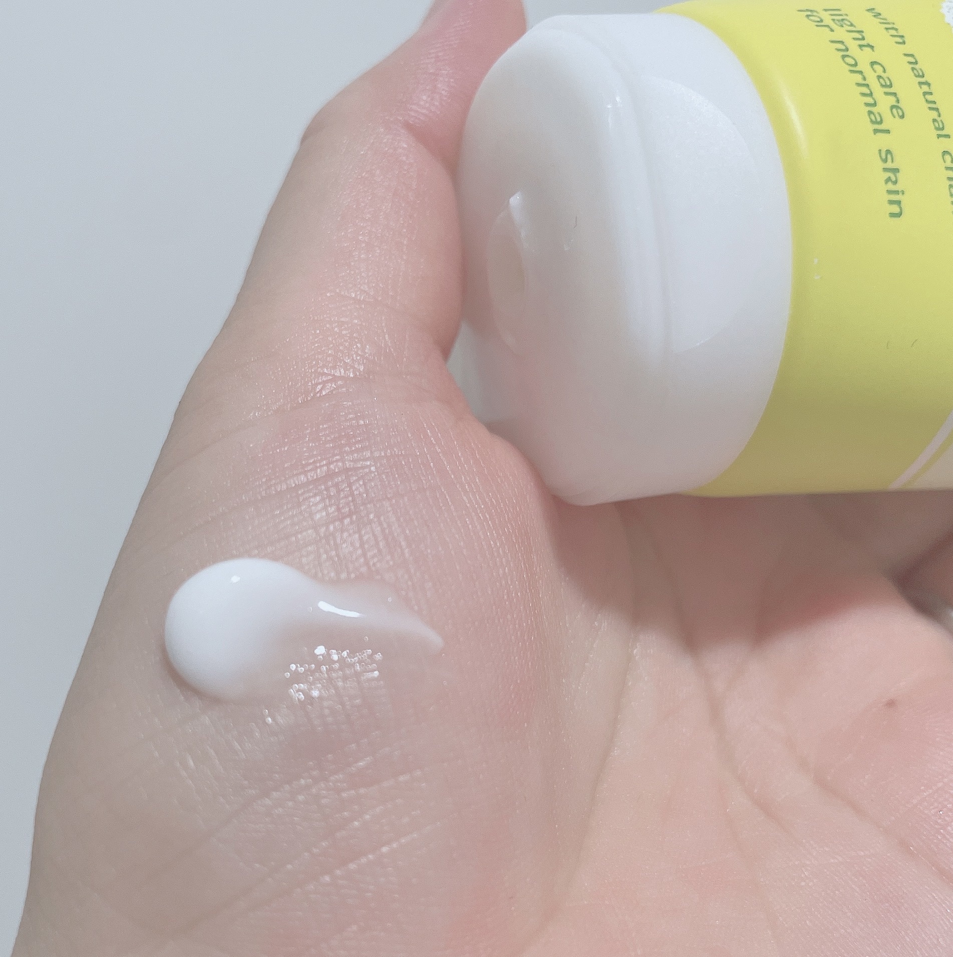 ハンド＆ネイルクリーム  フレッシュ 75ML/カミール/ハンドクリームを使ったクチコミ（2枚目）