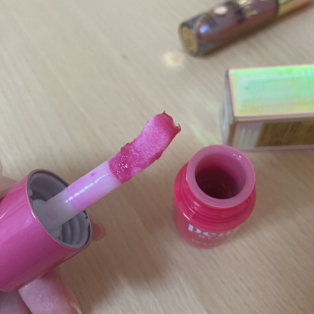 ピーチブルーム リップ & チーク ティント/Too Faced/リキッドチークを使ったクチコミ（2枚目）