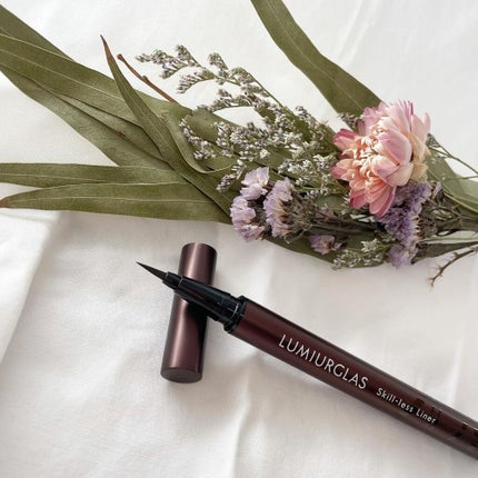 スキルレスライナー/LUMIURGLAS/リキッドアイライナーを使ったクチコミ(2枚目)