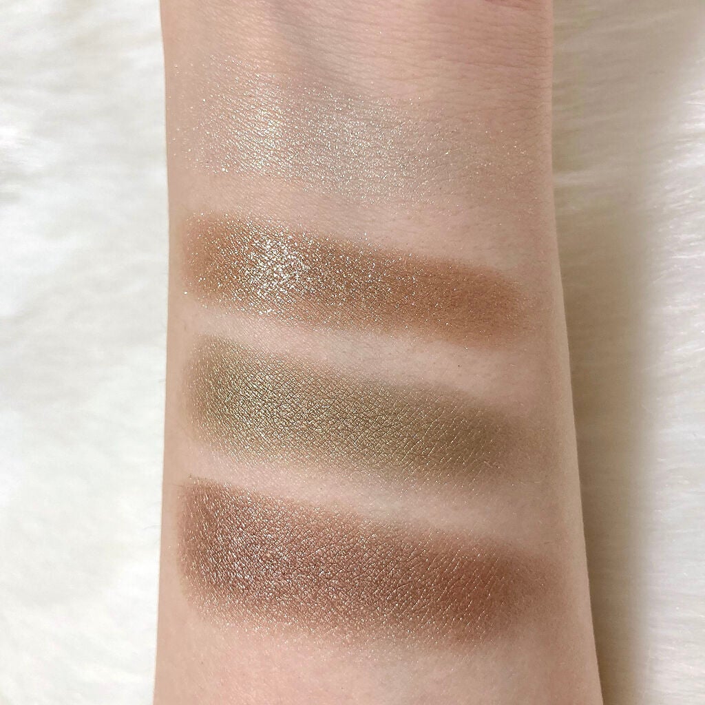 マユコスメ on LIPS 「NAMING.新作アイパレット♡(スウォッチ・アイメイクあり)..」(4枚目)