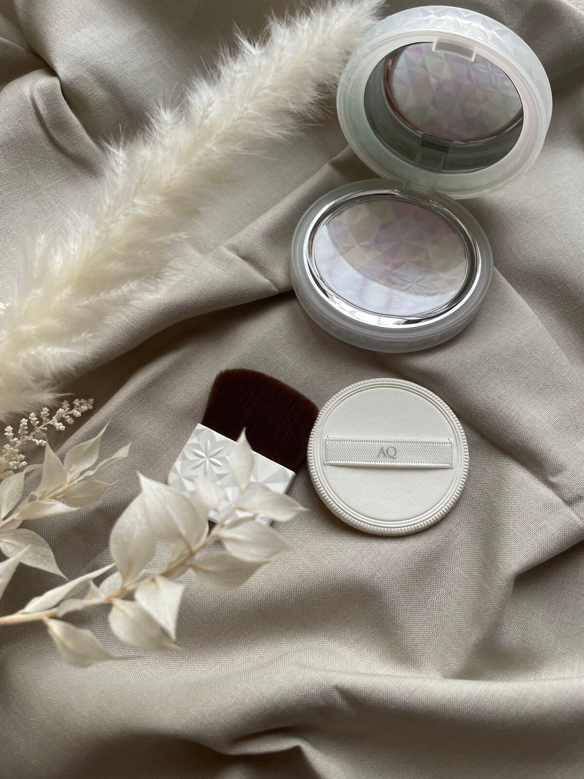 AQ オーラ リフレクター/DECORTÉ/プレストパウダーを使ったクチコミ(3枚目)