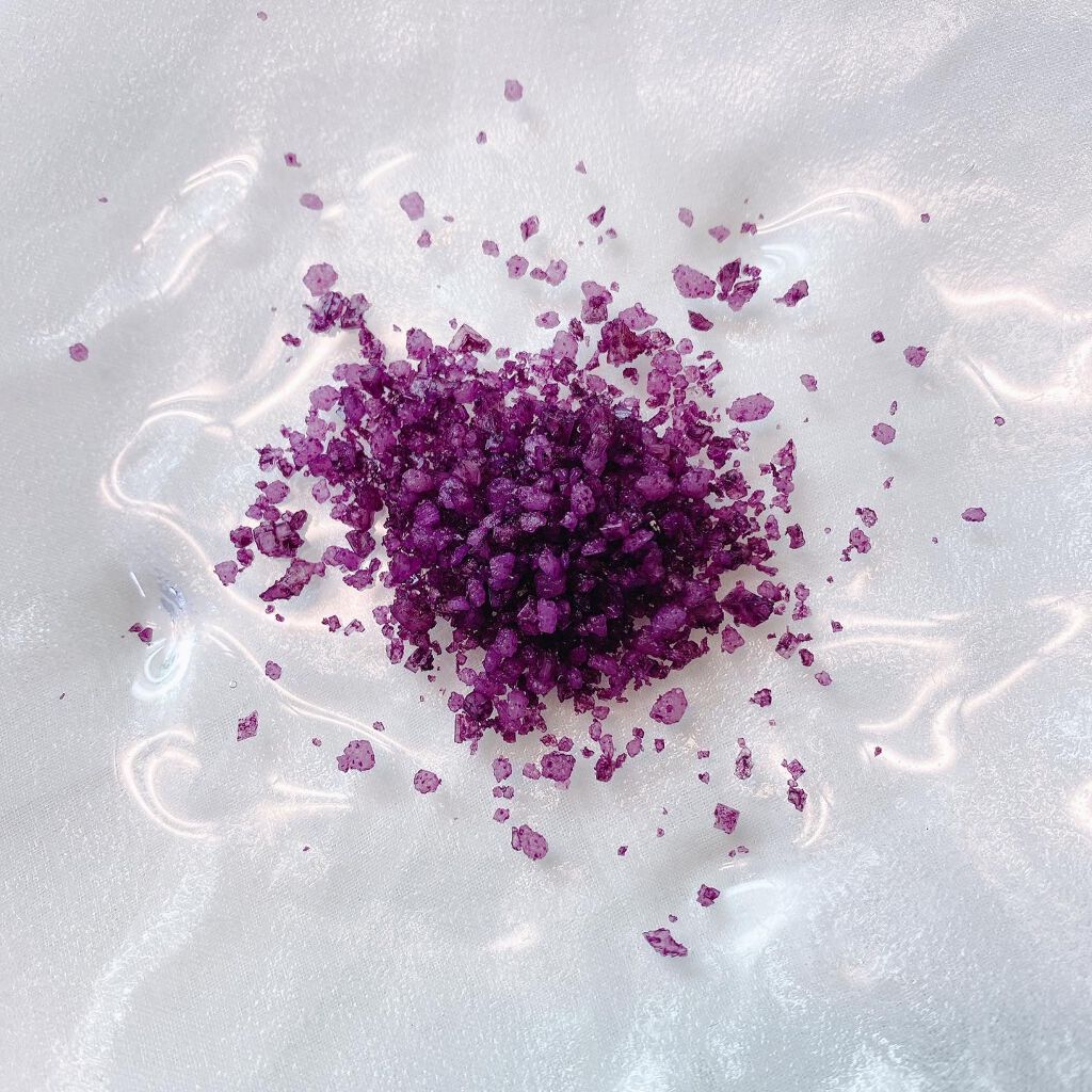 バスソルト ハッピーフォーミー ロータス&ジャスミンの香り/クナイプ/無機塩系入浴剤を使ったクチコミ(3枚目)