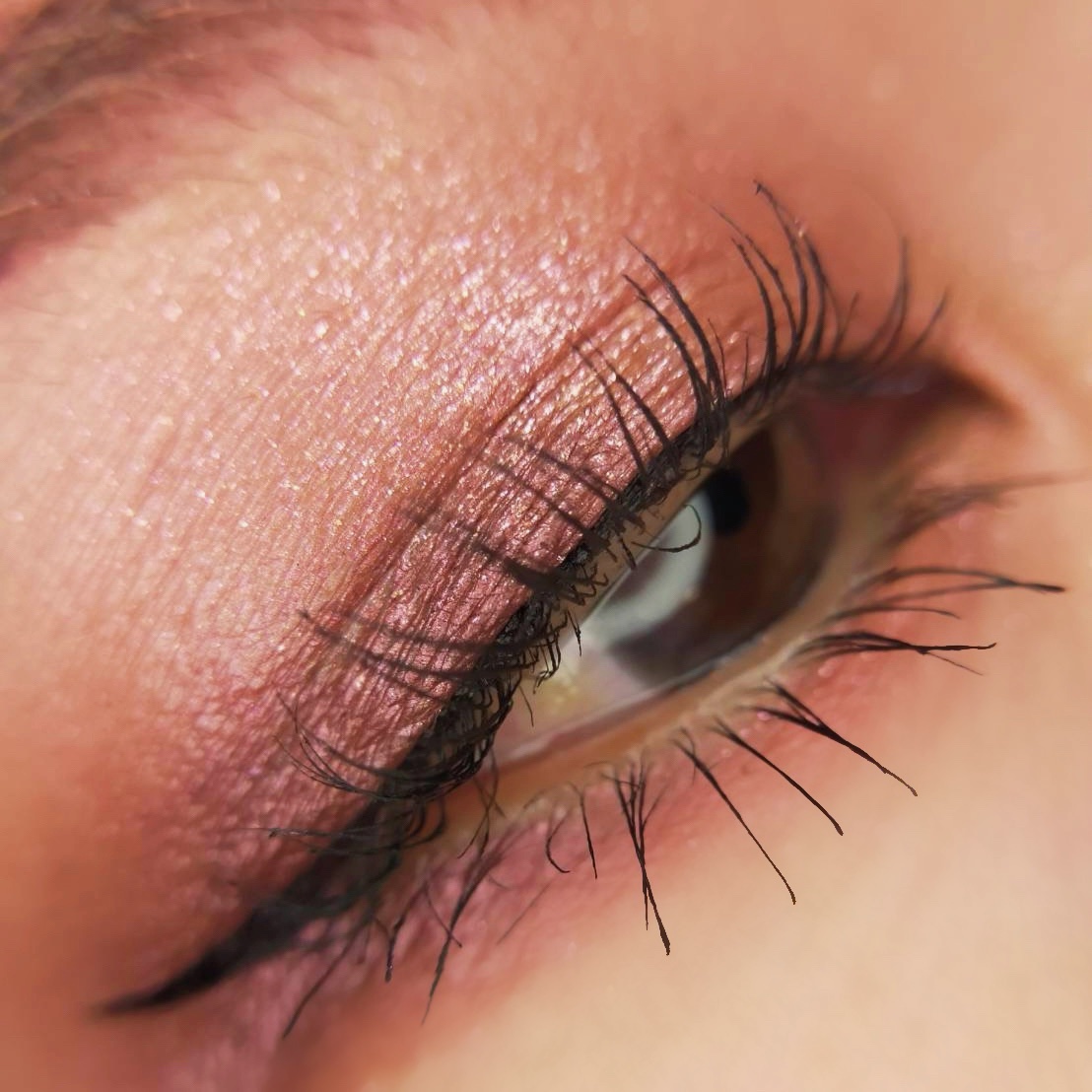 ミネラルアイバーム シュガーグレープ /エトヴォス/ジェル・クリームアイシャドウを使ったクチコミ（2枚目）