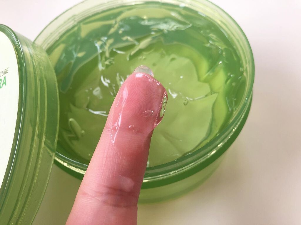 マイルド＆モイスチャーアロエジェル/ネイチャーリパブリック/ボディローションを使ったクチコミ（3枚目）