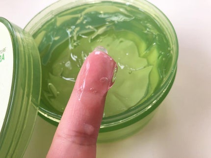 マイルド&モイスチャーアロエジェル/ネイチャーリパブリック/ボディローションを使ったクチコミ(3枚目)