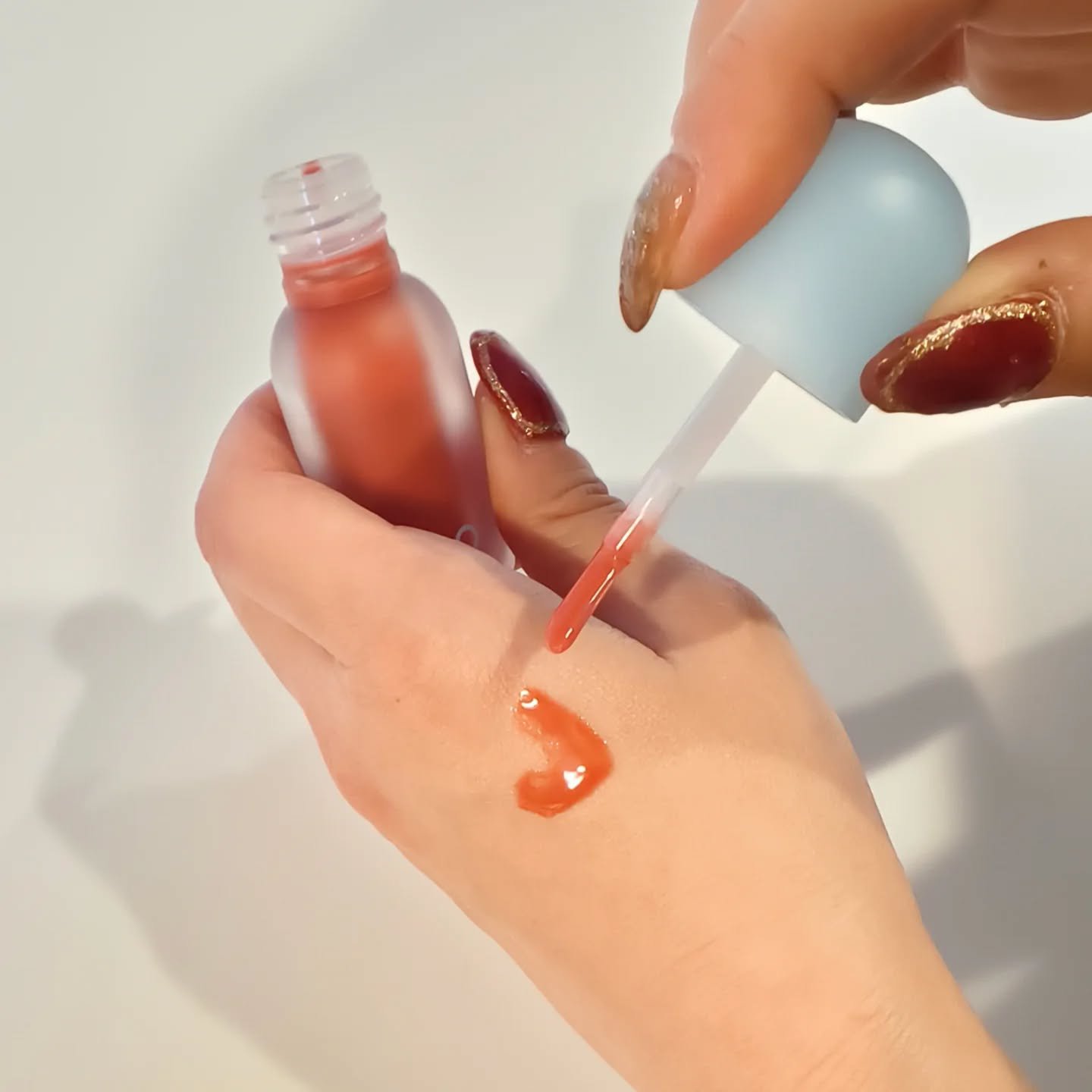 ジューシーベリープランピングリップオイル/TOCOBO/リップグロスを使ったクチコミ（2枚目）