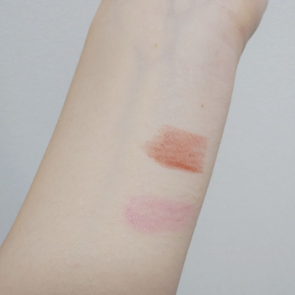 ラスティンググロスリップ/CEZANNE/口紅を使ったクチコミ(2枚目)