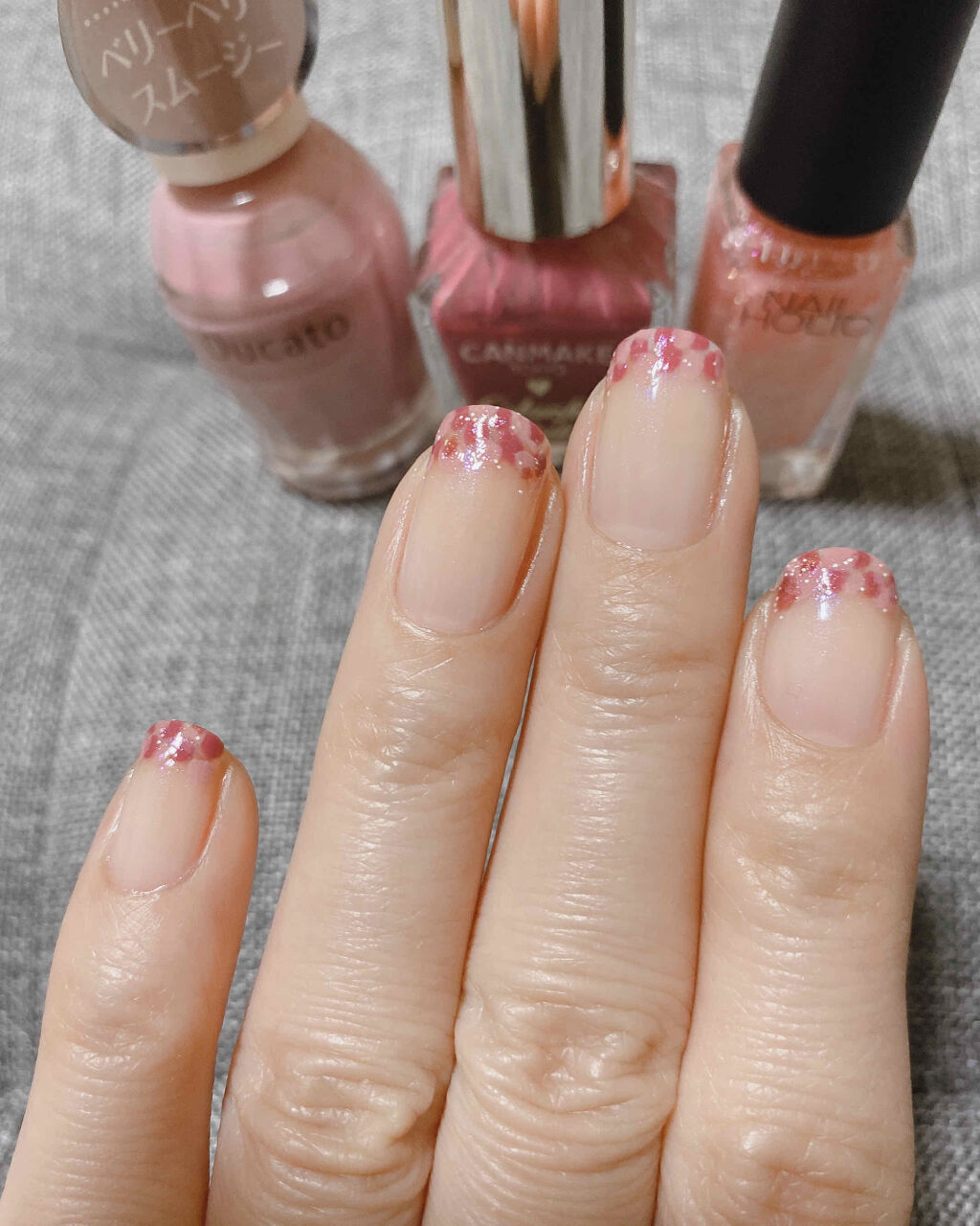 ネイルホリック Aurora Glitter PK864/ネイルホリック/マニキュアを使ったクチコミ（2枚目）