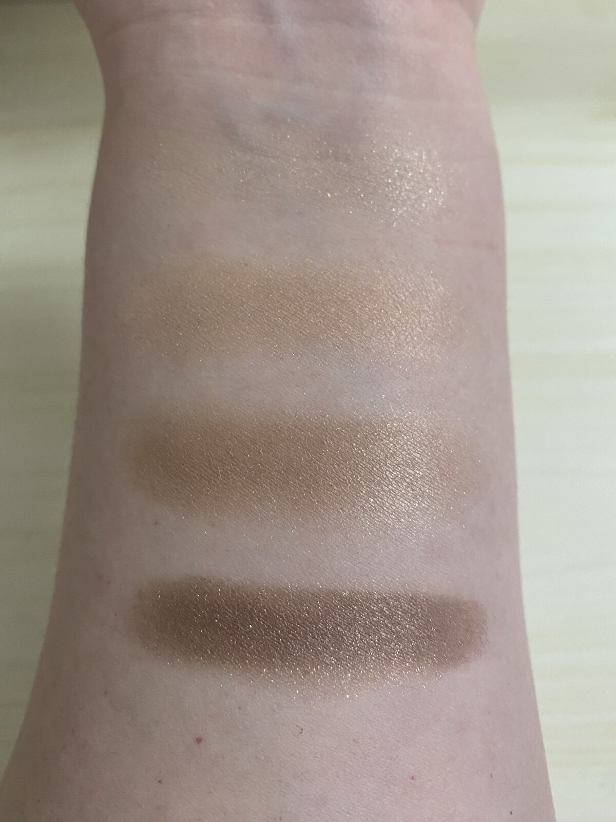 エレガンス ヌーヴェル アイズ 02/Elégance/アイシャドウパレットを使ったクチコミ（2枚目）