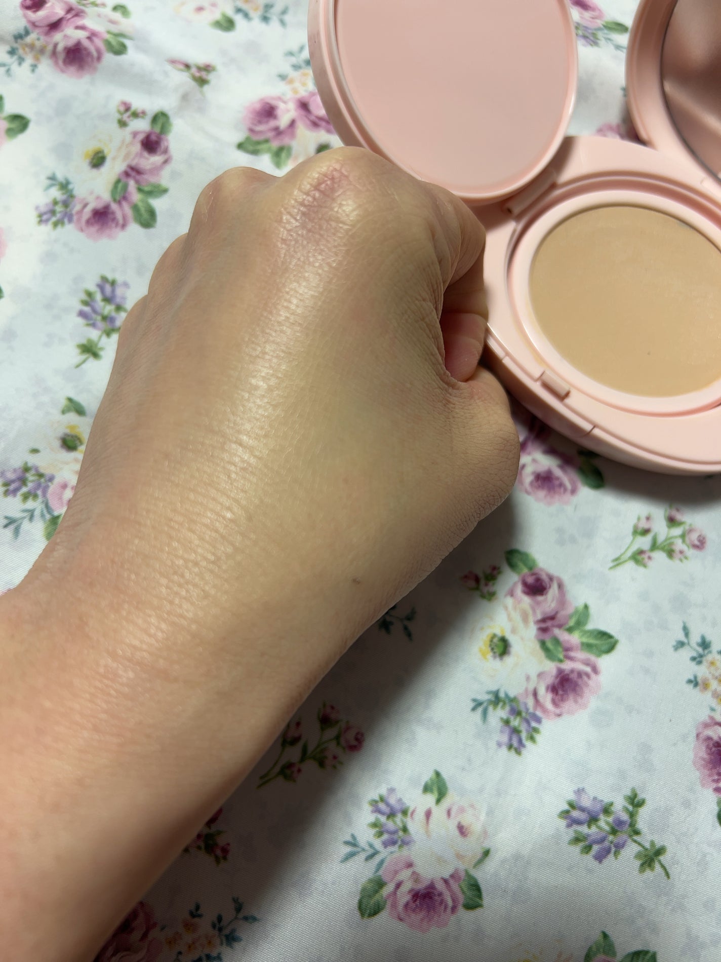 THREE シマリング グロー デュオ/THREE/クリームハイライトを使ったクチコミ(5枚目)