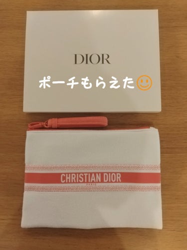 ディオールスキン フォーエヴァー フルイド グロウ 00ニュートラル/Dior/リキッドファンデーションを使ったクチコミ（1枚目）
