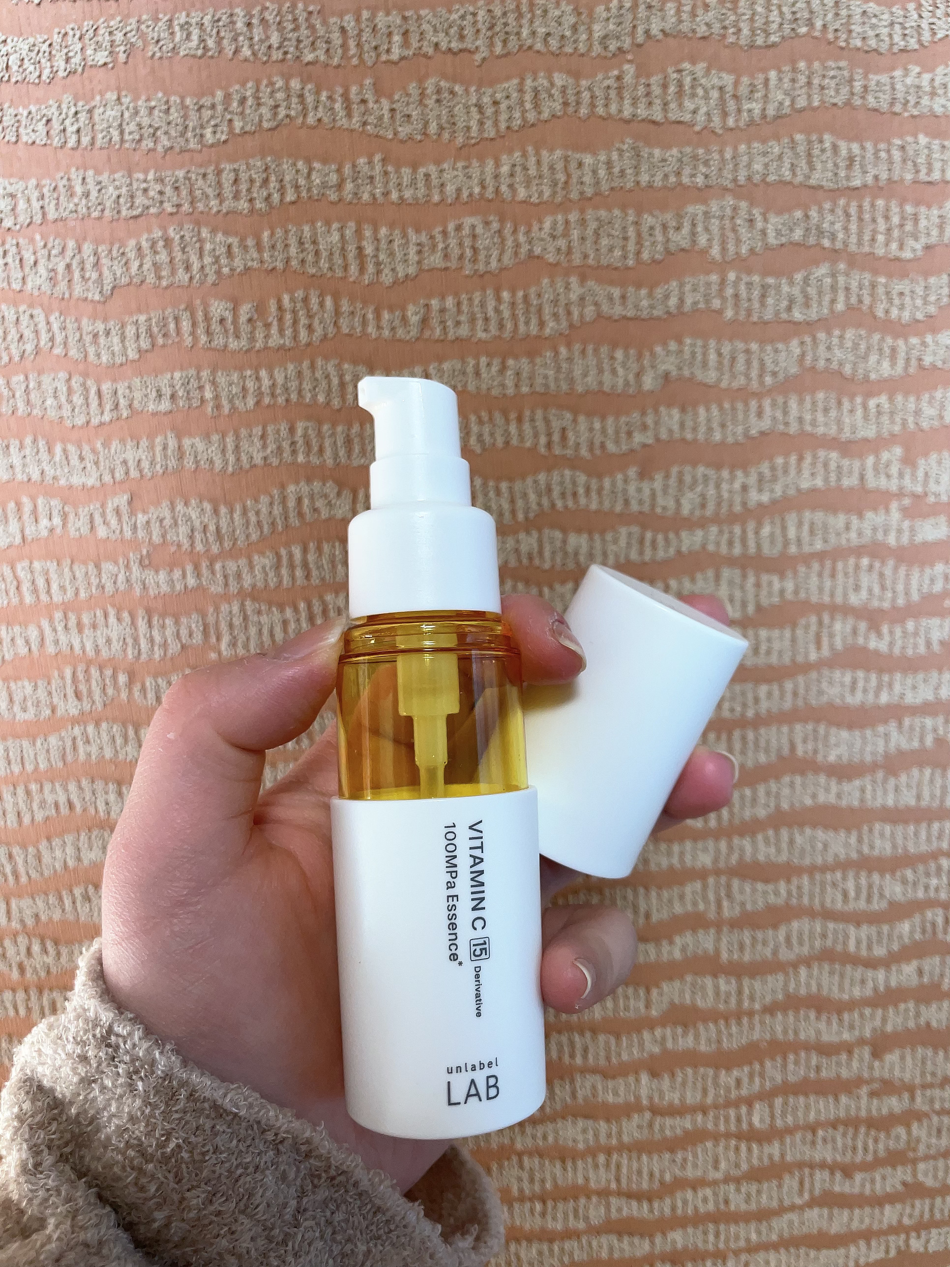 V エッセンス/unlabel/美容液を使ったクチコミ（2枚目）