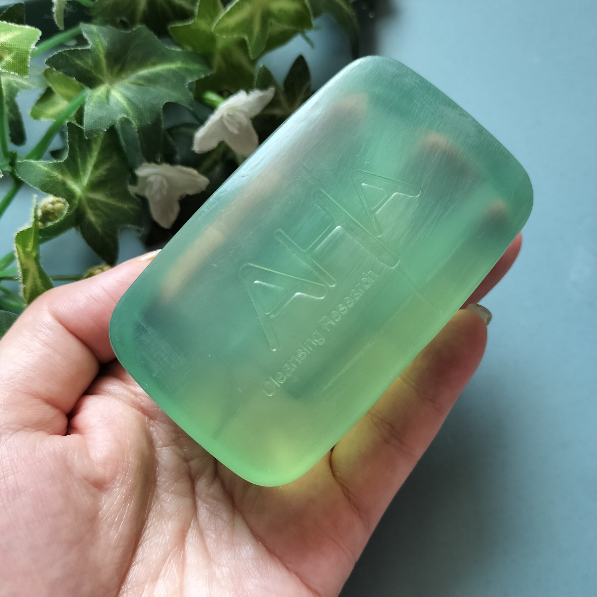 クレンジングリサーチ ソープ AHA＆ピール/クレンジングリサーチ/洗顔石鹸を使ったクチコミ（2枚目）