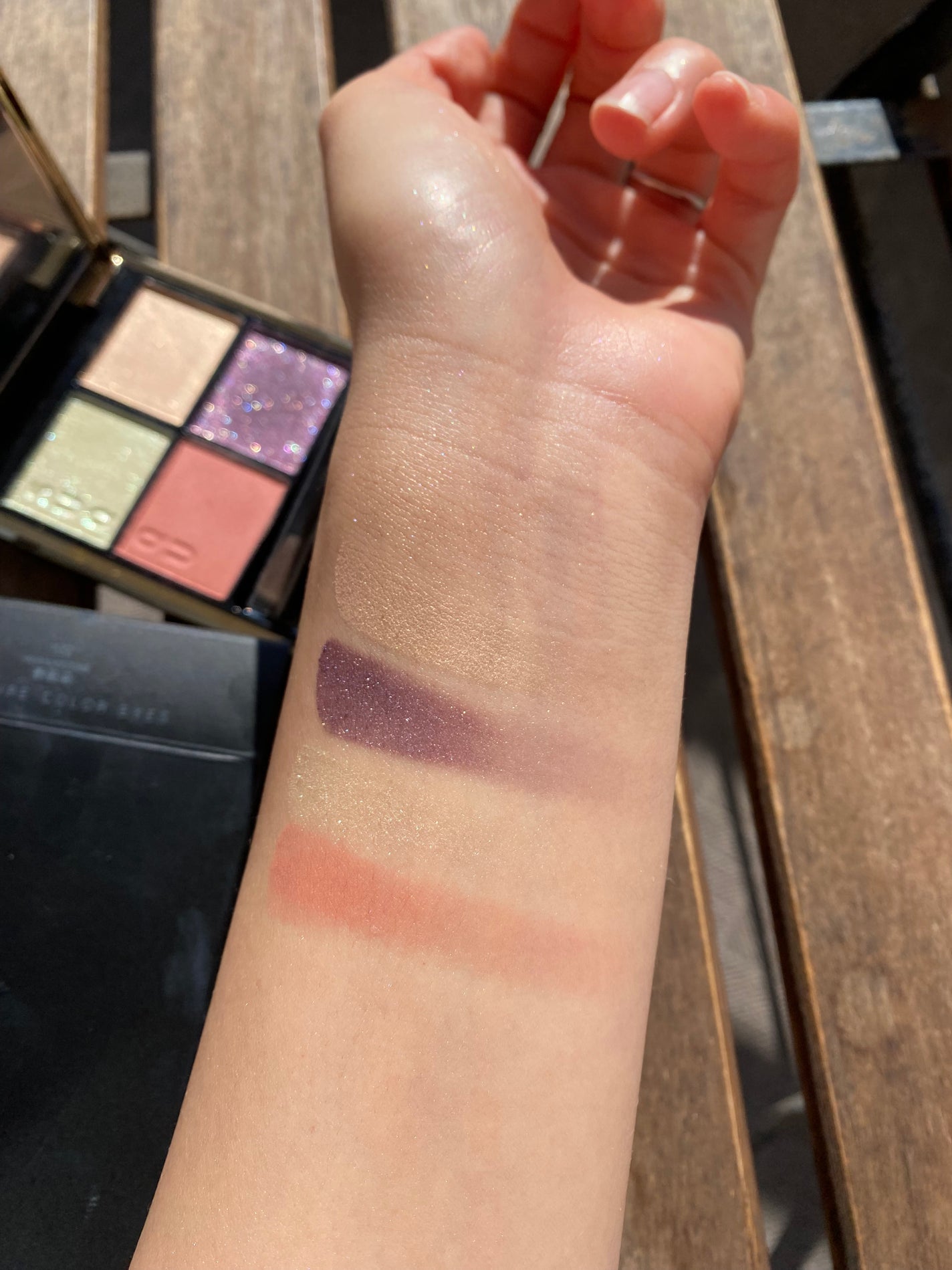 シグニチャー カラー アイズ/SUQQU/アイシャドウパレットを使ったクチコミ(3枚目)