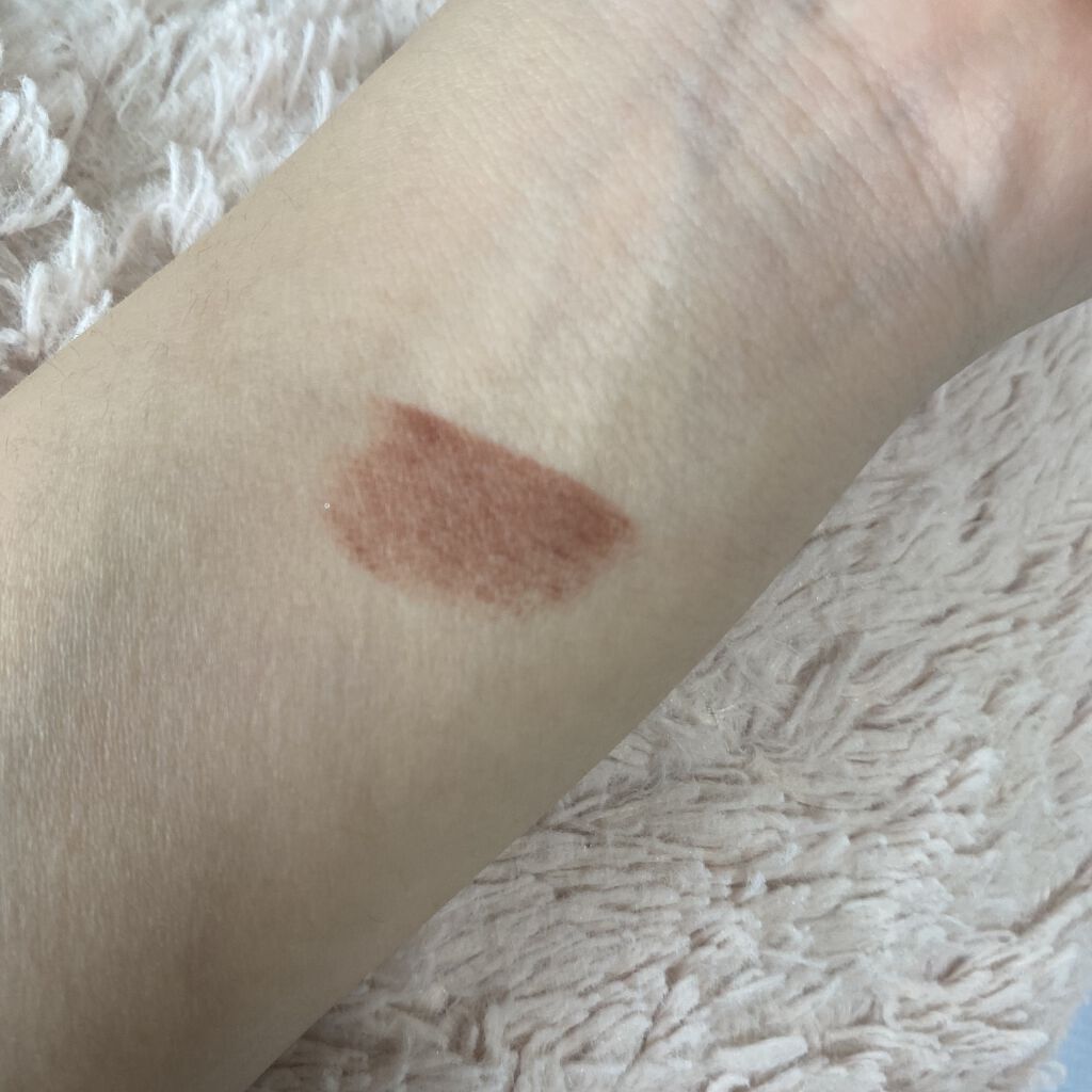 38℃/99℉ LIPSTICK  ＜YOU＞/UZU BY FLOWFUSHI/口紅を使ったクチコミ（2枚目）