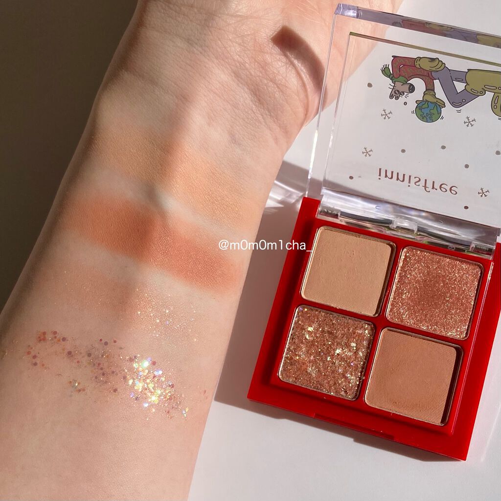 エアリー トゥインクル アイパレット 2021 Green Holidays Edition/innisfree/アイシャドウパレットを使ったクチコミ(2枚目)