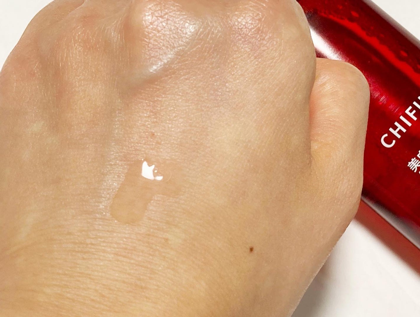 美白化粧水 VC&AR しっとりタイプ/ちふれ/化粧水を使ったクチコミ(3枚目)