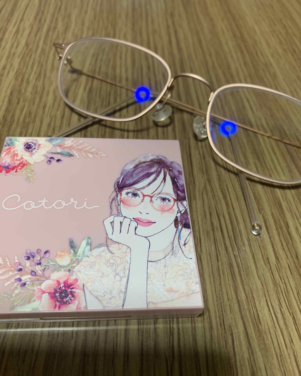 りほ on LIPS 「眼鏡市場と雑誌sweetがコラボしたメガネを購入したら、アイシ..」(1枚目)