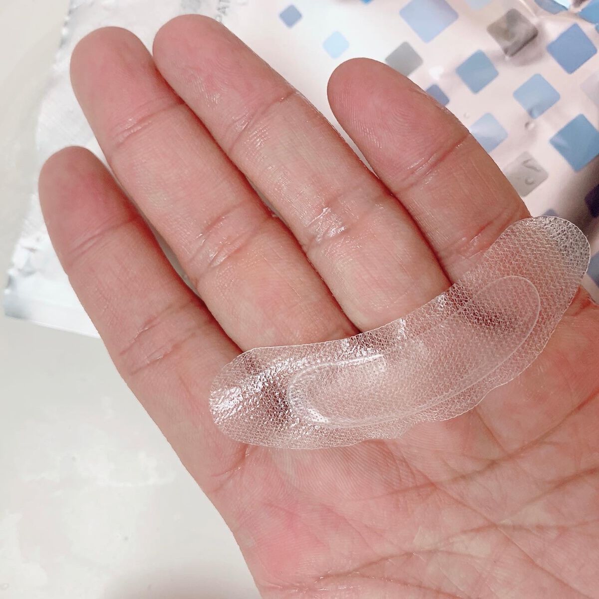 リクエス コンセントレート チャージ パッチ/クラブ/シートマスク・パックを使ったクチコミ(3枚目)