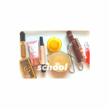 芋女が垢抜けれた方法！！！

〜school make💄〜プチプラ
初心者の方必見！！！

こんにちは！初投稿です！！！
私が実践してる、証明写真でも絶対可愛く写る＆できるだけバレずに垢抜けメイクをお教