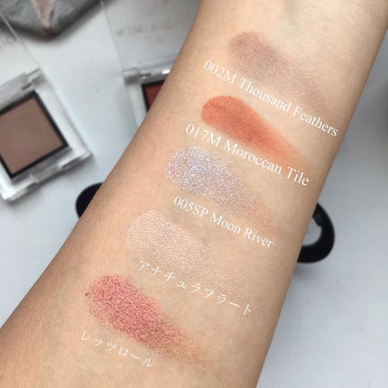 ダズルシャドウ/M・A・C/単色アイシャドウを使ったクチコミ(3枚目)