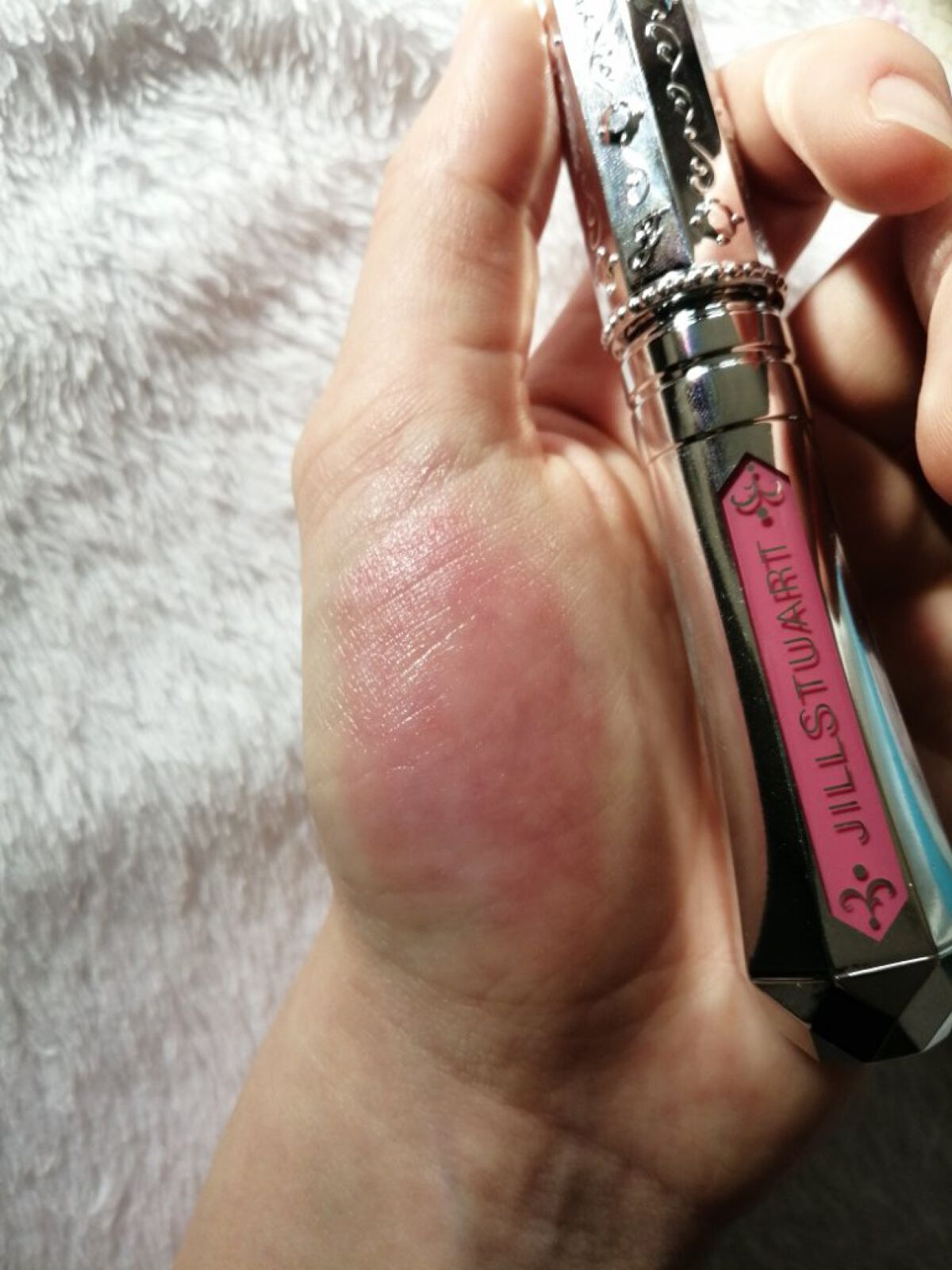 ジルスチュアート タイムレスグロウ ルージュティント/JILL STUART/リップティントを使ったクチコミ(2枚目)