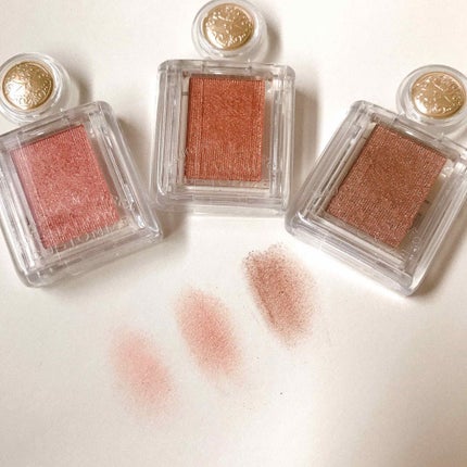 シャドーカスタマイズ/MAJOLICA MAJORCA/単色アイシャドウを使ったクチコミ(2枚目)