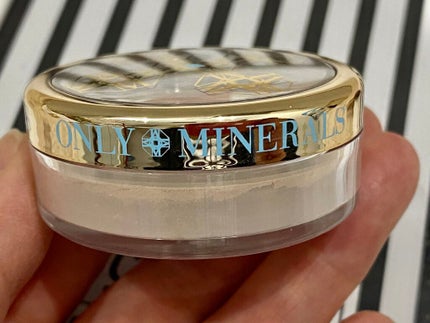 薬用美白ファンデーションSPF50+/ONLY MINERALS/ルースパウダーを使ったクチコミ(6枚目)