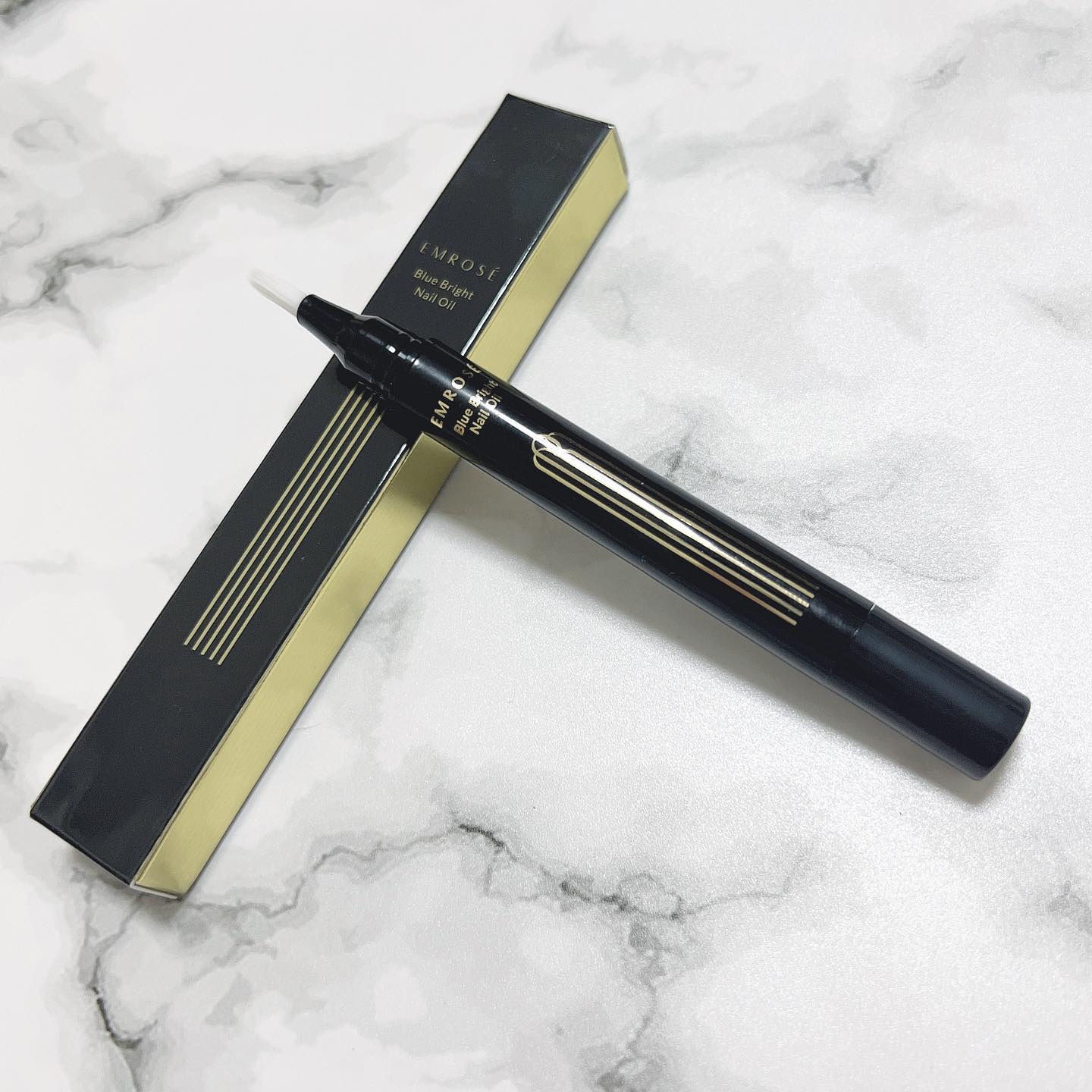 ブルーブライトネイルオイル/EMROSÉ/ネイルオイル・トリートメントを使ったクチコミ（1枚目）