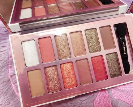 バレンタインボックス2 ピーチパレット/VAVI MELLO/アイシャドウパレットを使ったクチコミ(2枚目)