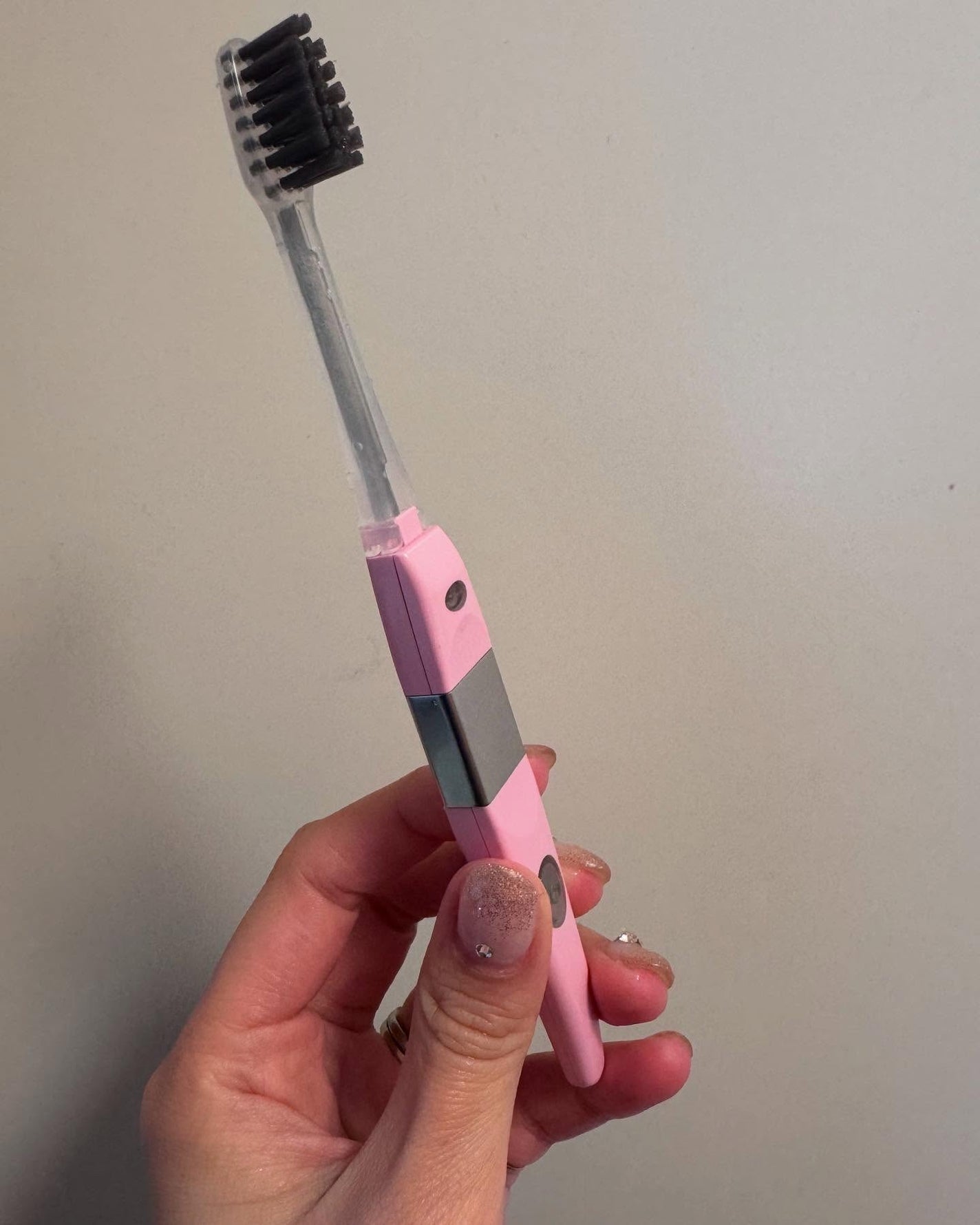 はなゆい☆ on LIPS 「🦷歯科衛生士の使いたい!を形にした歯ブラシ🪥の紹介🫡KISSY..」(3枚目)