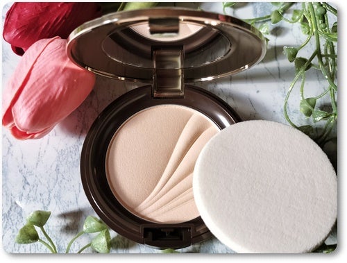 フェイスアップ プレストパウダー SPF23 / PA++/COVERMARK/プレストパウダーを使ったクチコミ(2枚目)