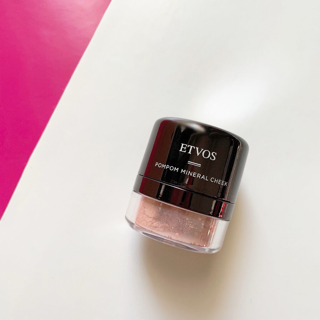 ポンポンミネラルチーク/エトヴォス/パウダーチークを使ったクチコミ(2枚目)