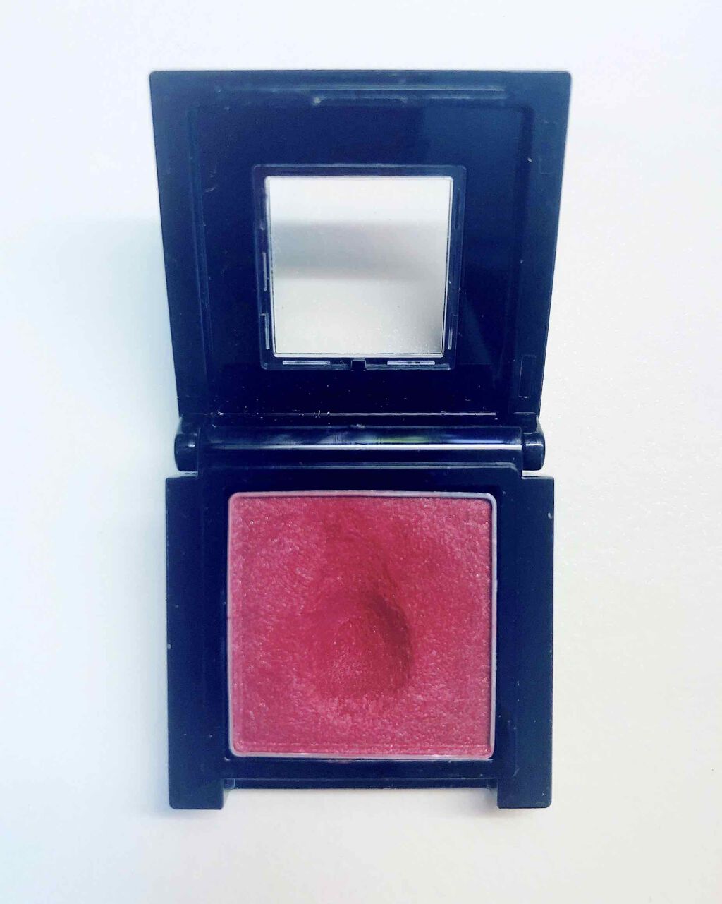 ヴィセ アヴァン シングルアイカラー/Visée/単色アイシャドウを使ったクチコミ（2枚目）