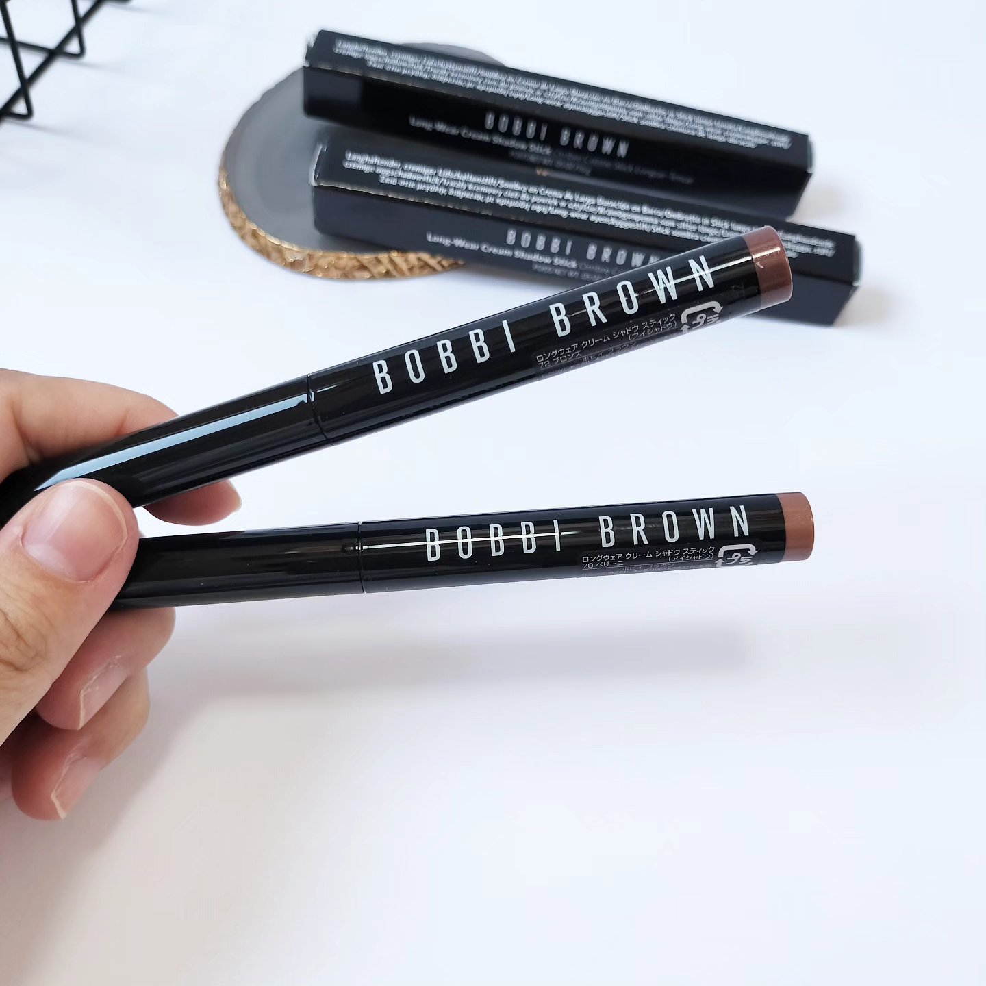 ロングウェア クリーム シャドウ スティック L12 ブロンズ(限定色)/BOBBI BROWN/スティックアイシャドウを使ったクチコミ（2枚目）
