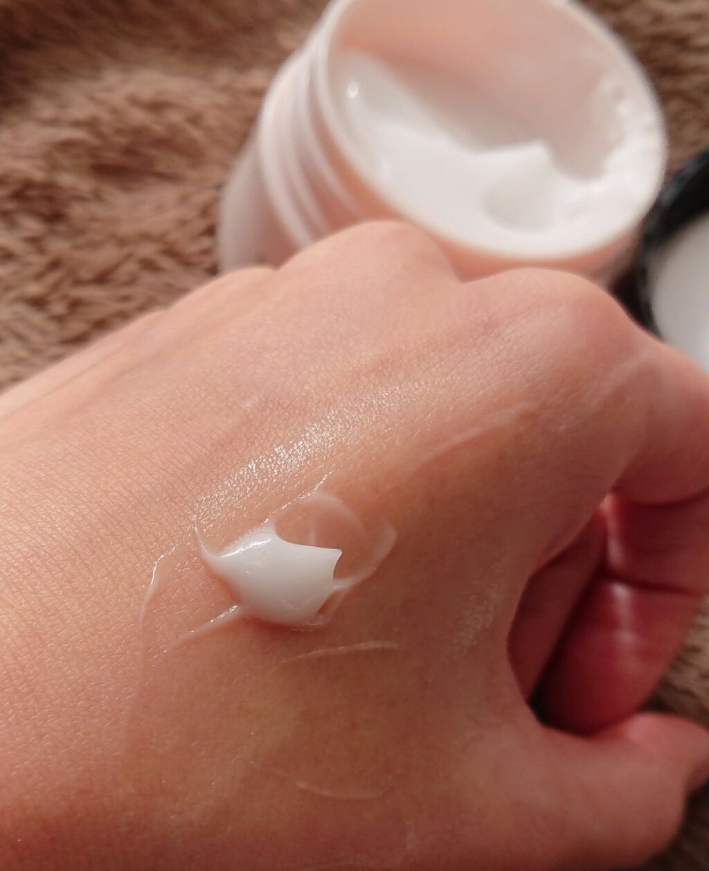 メディリフト ニードルリフトクリーム/YA-MAN TOKYO JAPAN/フェイスクリームを使ったクチコミ(3枚目)