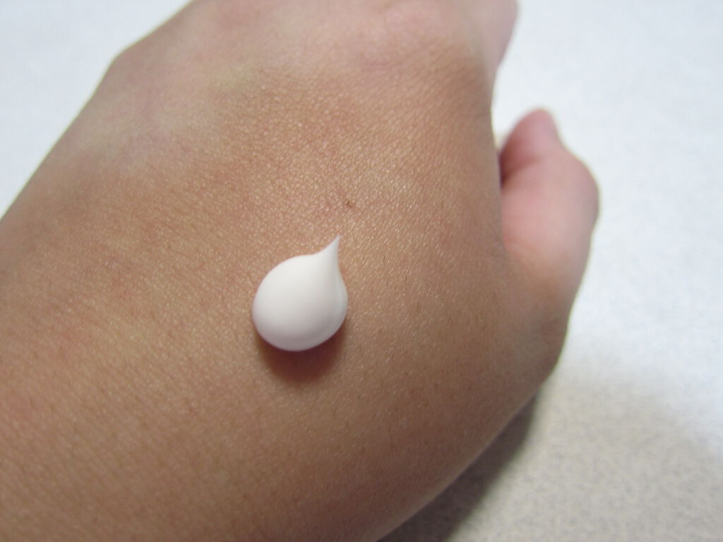 UV ハンドクリーム モンスターズ・インク/DHC/ハンドクリームを使ったクチコミ（2枚目）